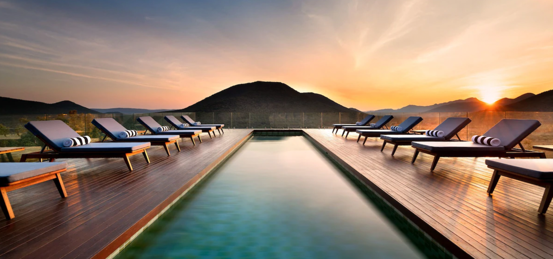 Lodge_Pool